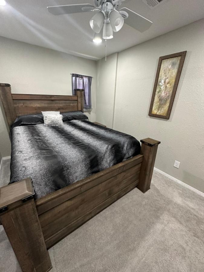 2 Bedroom Luxury Home.. Wooden Floors And Ceilings Dallas Exterior foto